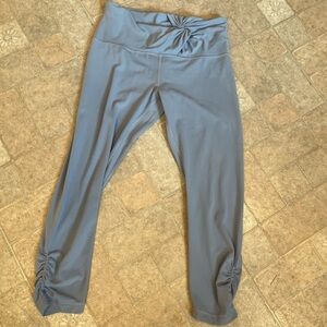 Lululemon Gray Athletic Leggings Capri length